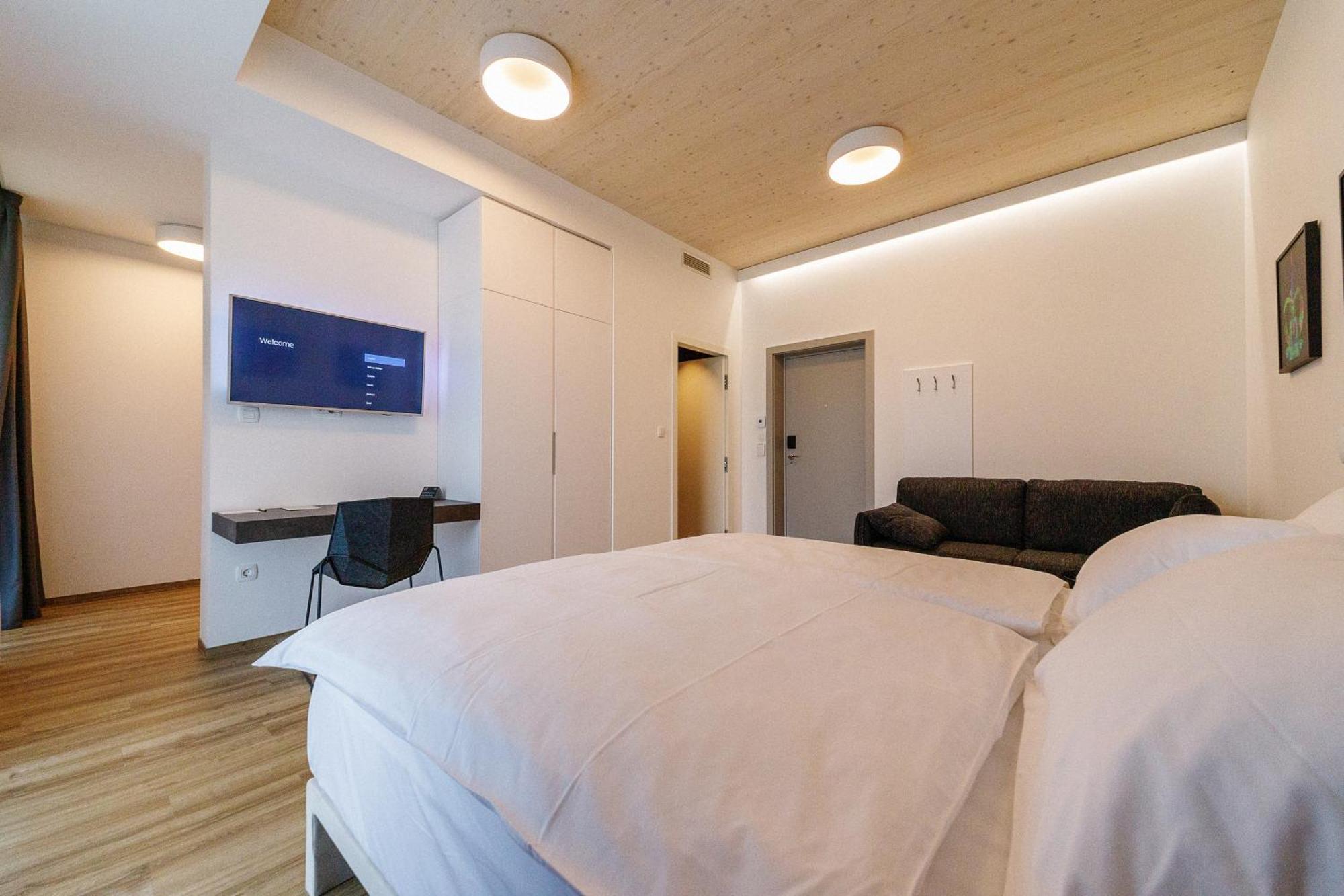Wud Hotel ليوبليانا المظهر الخارجي الصورة