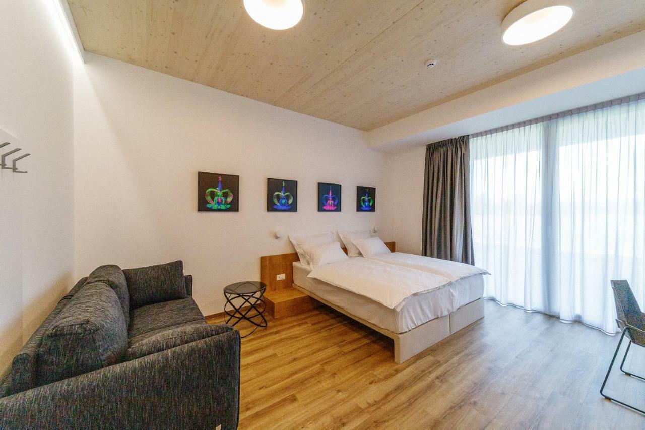 Wud Hotel ليوبليانا المظهر الخارجي الصورة